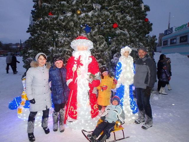 Why Ukraine Celebrates Christmas on January 7th – The Suko Family